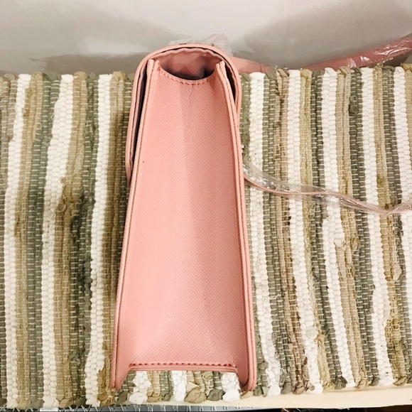 PRIVATELY SOLD!!! Badgley Mishka pink vegan leather and silver metal crossbody - Picture 5 of 10